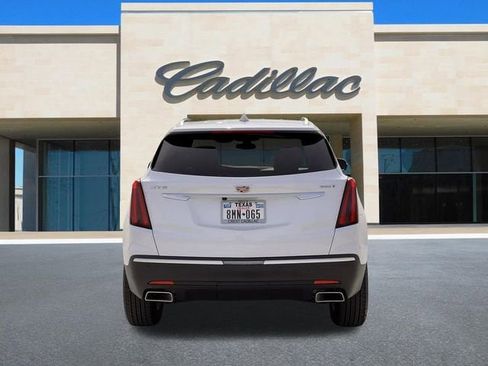 New 2026 Cadillac XT5 Luxury image 4