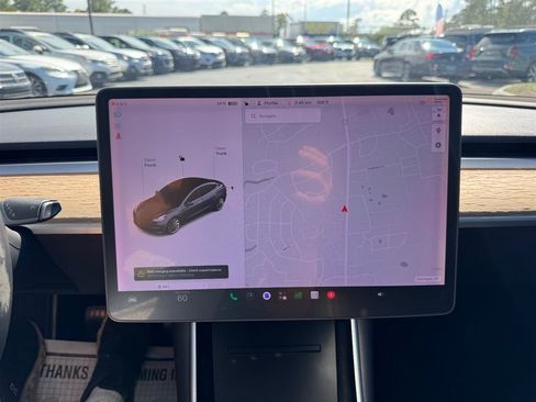 Used 2018 Tesla Model 3 RWD image 10