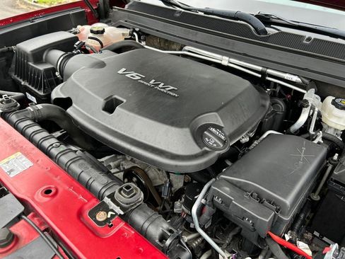 Used 2021 Chevrolet Colorado Z71 w/ Safety Package image 30