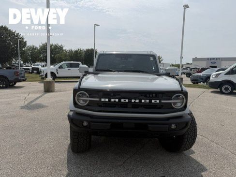 Used 2026 Ford Bronco Outer Banks AWD/4WD image 2
