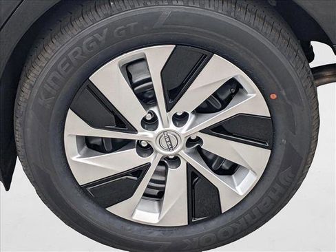 New 2025 Nissan Altima 2.5 S FWD image 9