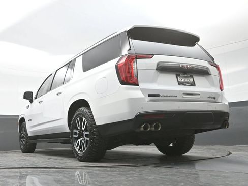 Used 2023 GMC Yukon XL AT4 AWD/4WD image 35