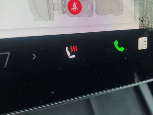 Used 2022 Tesla Model 3 image 17