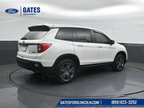 Used 2021 Honda Passport EX-L image 2