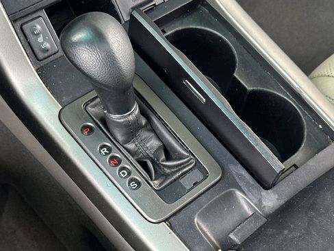 Used 2010 Acura RDX SH-AWD image 19