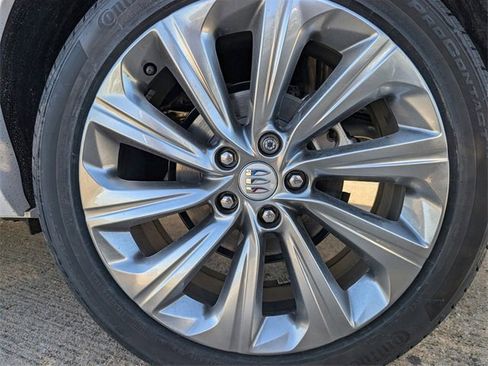 New 2026 Buick Envista Avenir image 6