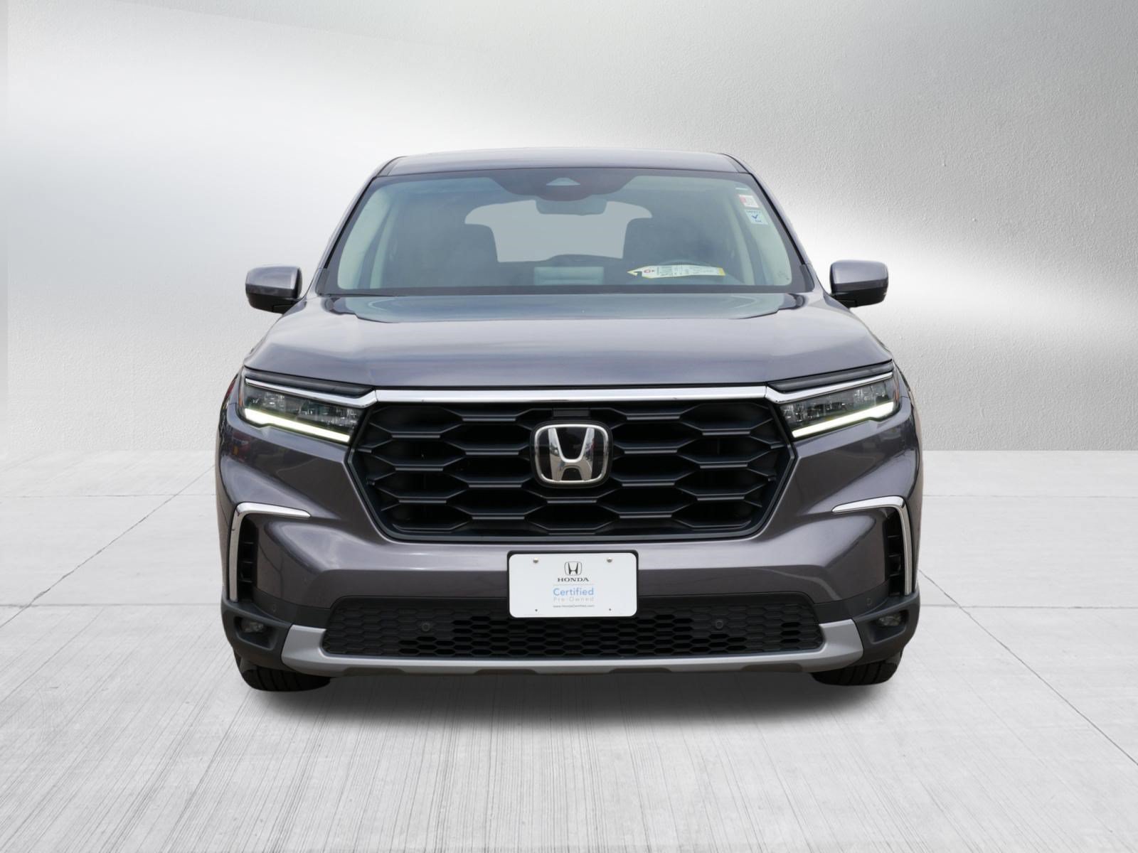 Certified 2025 Honda Pilot EX-L image 2