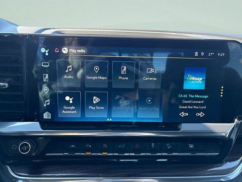 Used 2025 Chevrolet Silverado 1500 LT Trail Boss w/ Convenience Package II image 19