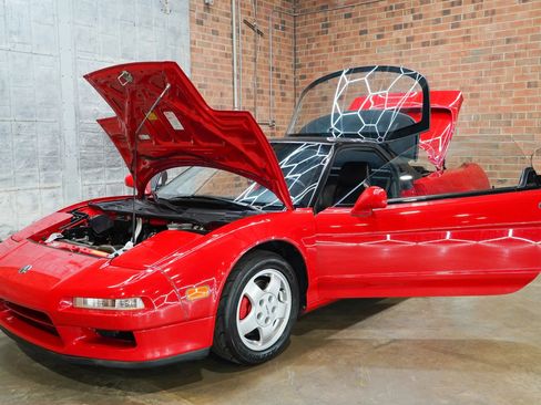Used 1993 Acura NSX RWD image 25