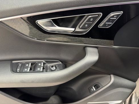 Used 2017 Audi Q7 3.0T Prestige AWD/4WD image 15