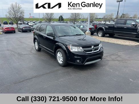 Used 2017 Dodge Journey SXT w/ Comfort/Convenience Group FWD image 6