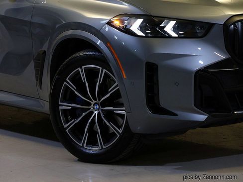 Certified 2024 BMW X5 xDrive40i w/ Executive Package image 3