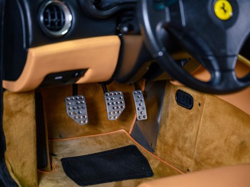 Used 1999 Ferrari 550 Maranello Coupe RWD image 48