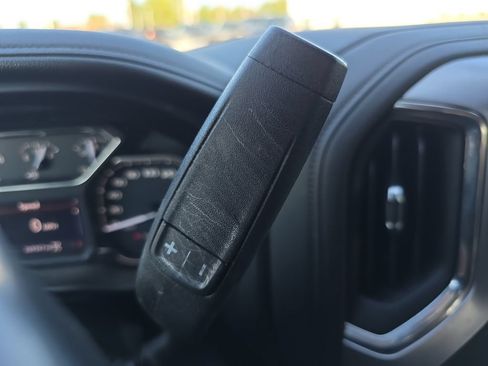 Used 2022 GMC Sierra 1500 Elevation w/ Preferred Package AWD/4WD image 20