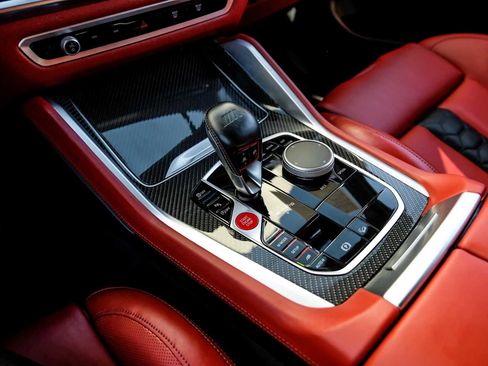 Used 2025 BMW X5 M Competition w/ Executive Package image 24
