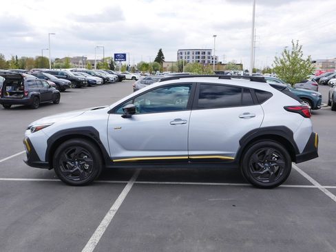 Used 2025 Subaru Crosstrek 2.5i Sport AWD/4WD image 4
