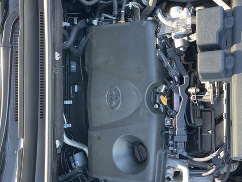 Used 2024 Toyota RAV4 LE image 32