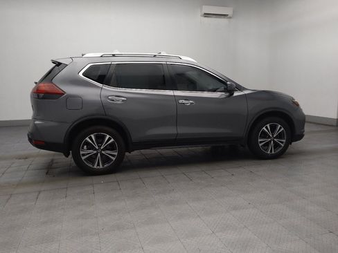 Used 2019 Nissan Rogue SV w/ Sun & Sound Touring Package AWD/4WD image 10