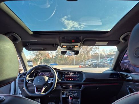 Used 2023 Volkswagen Jetta GLI Autobahn w/ GLI Black Package image 13