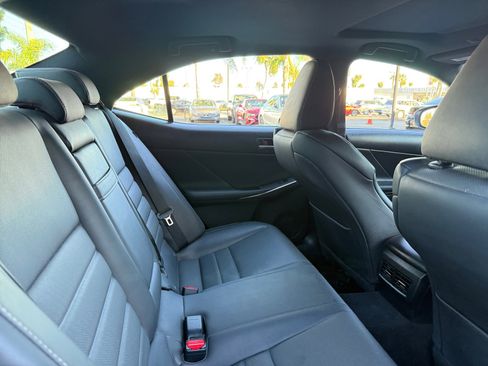 Used 2020 Lexus IS 300 F Sport image 17