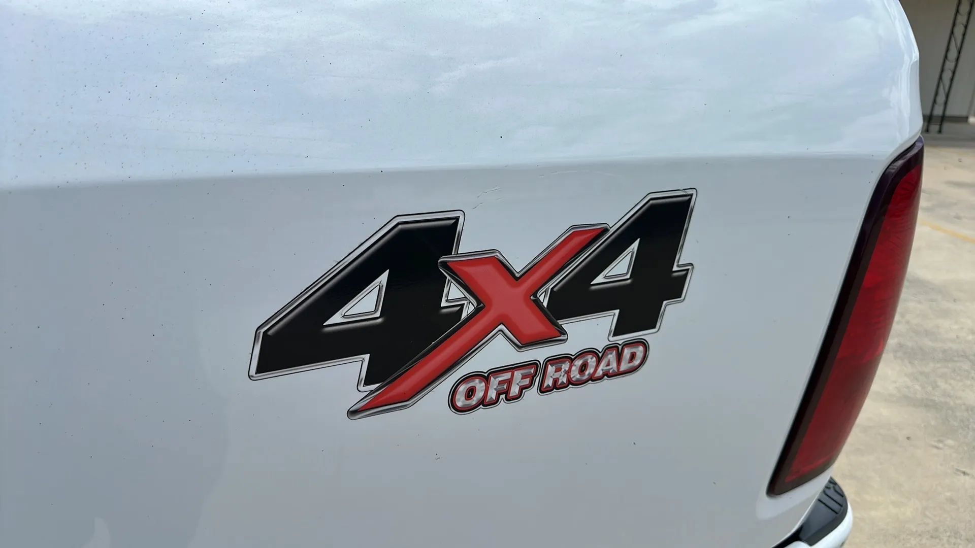 Used 2018 RAM 1500 Express w/ Express Value Package AWD/4WD image 10
