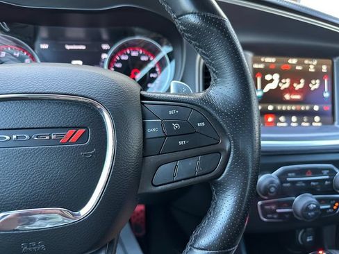 Used 2022 Dodge Charger R/T w/ Plus Group RWD image 22