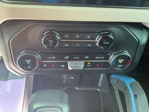 Used 2023 Ford Bronco Wildtrak AWD/4WD image 24