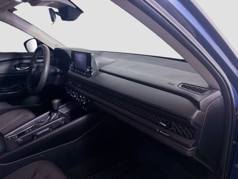 Used 2023 Honda Accord EX image 30