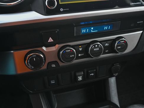 Used 2021 Toyota Tacoma SR5 image 35