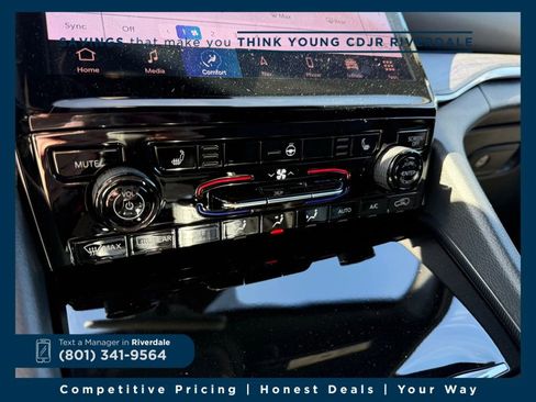 New 2025 Jeep Grand Cherokee L Limited w/ Trailer Tow Package image 20