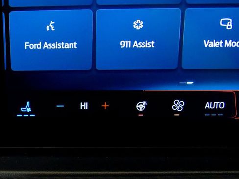 Used 2024 Ford Mustang Premium image 22