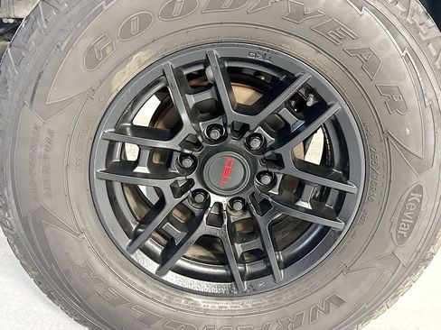 Used 2021 Toyota Tacoma TRD Pro image 34