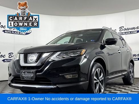 Used 2017 Nissan Rogue SL w/ SL Premium Package image 2