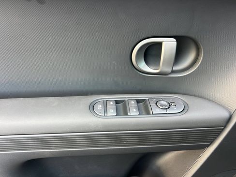 New 2026 Hyundai Ioniq 5 SE RWD image 12