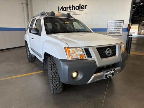 Used 2012 Nissan Xterra PRO-4X w/ Pro-4x Leather Pkg AWD/4WD image 3