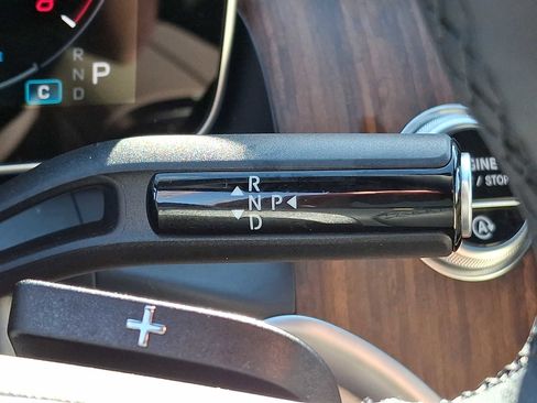 Used 2026 Mercedes-Benz GLC 300 4MATIC image 13