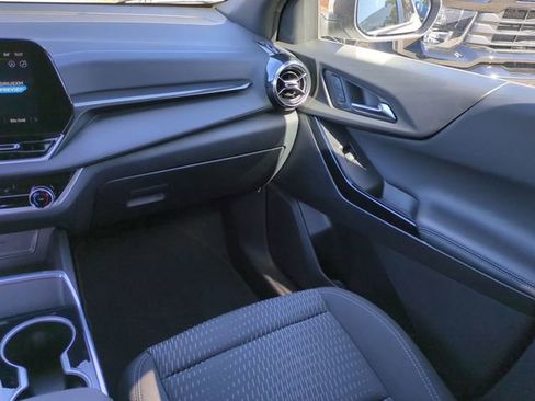 Certified 2025 Chevrolet Equinox LT image 18