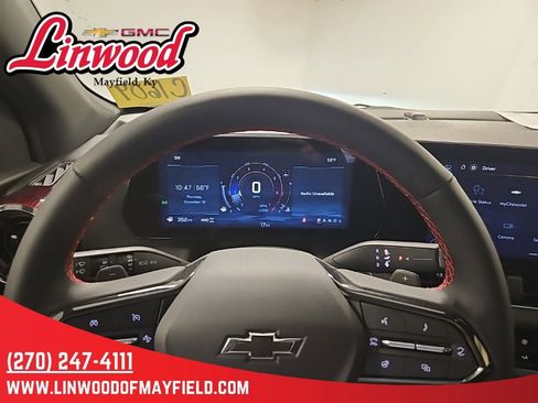 New 2026 Chevrolet Equinox RS w/ Convenience Package III image 25