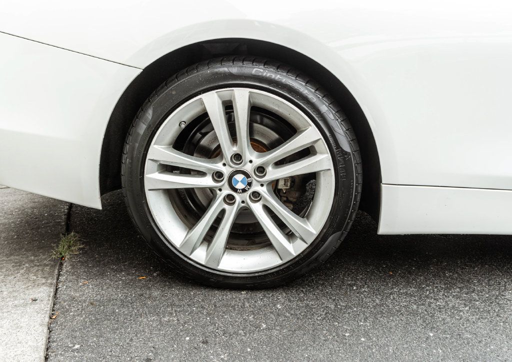 Used 2016 BMW 428i xDrive Convertible AWD/4WD image 28