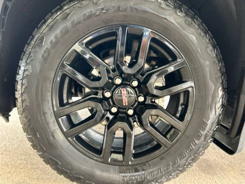 Used 2025 GMC Sierra 1500 Elevation w/ X31 Off-Road Package AWD/4WD image 24
