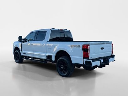 New 2026 Ford F250 Lariat w/ Black Appearance Package