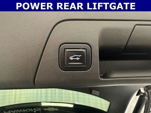 Used 2023 Buick Envision Avenir image 35