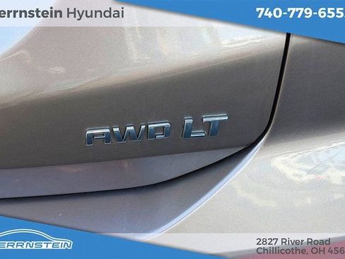 Used 2018 Chevrolet Equinox LT image 17