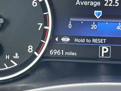 Certified 2024 Nissan Murano SV image 42