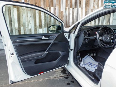 Used 2019 Volkswagen Golf R 4-Door AWD/4WD image 10