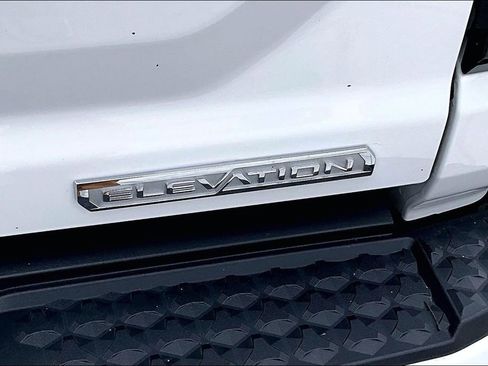 Used 2024 GMC Canyon Elevation w/ Trailering Package image 21