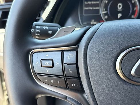Used 2025 Lexus ES 350 w/ Premium Package FWD image 26