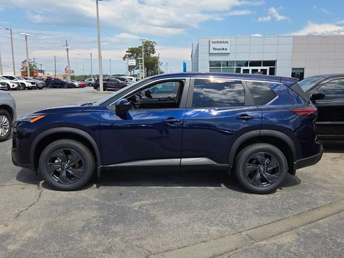 New 2026 Nissan Rogue SV FWD image 2