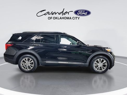 Used 2023 Ford Explorer Limited w/ Limited Technology Package AWD/4WD image 9