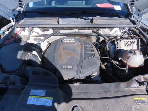 Used 2018 Audi Q5 2.0T Premium image 13